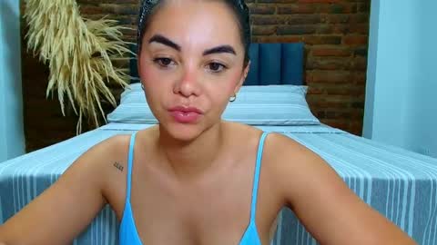 Hello im lady nice to meet you  online show from 05.19.26