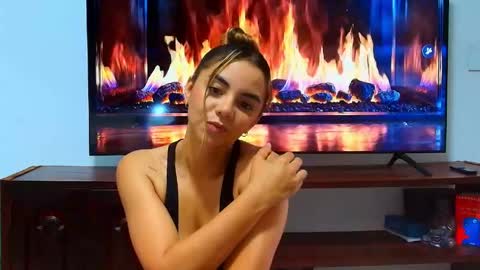 Hello im lady nice to meet you  online show from 05.25.26