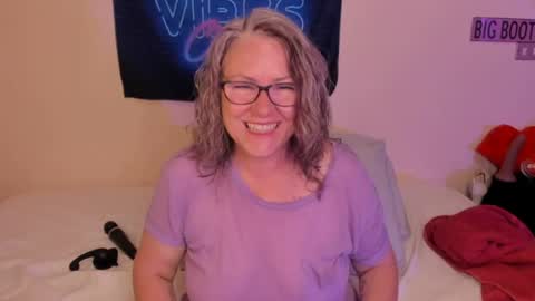 Snapshot of ladylanaxo chatting on 06.14.26 Next Stream online show from 06.14.26