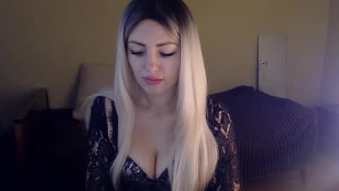 Monika online show from 12.03.24