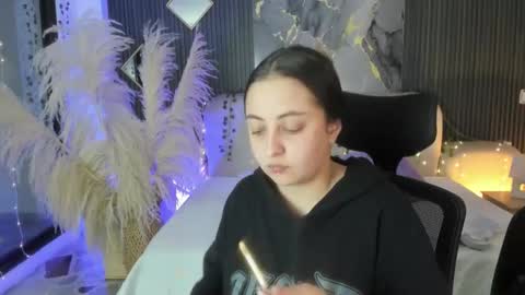 Lady  online show from 02.16.26