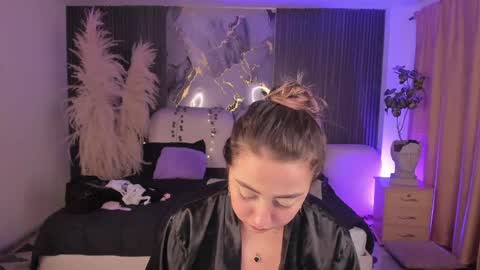 Lady  online show from 04.20.26