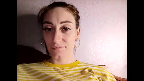 Snapshot of ladytrouses chatting on 10.07.25 LadyTRouses online show from 10.07.25