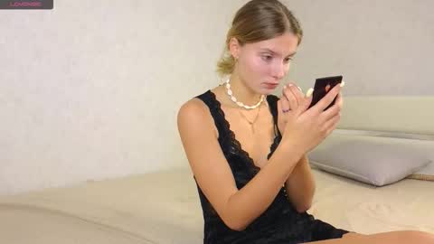 Lilia online show from 09.22.25