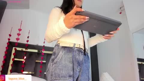 Laguna Blue online show from 02.13.25