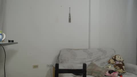  paola and a guest lol    online show from 10.09.25