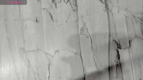 Snapshot of laiilybell chatting on 11.09.25 laiily bell online show from 11.09.25