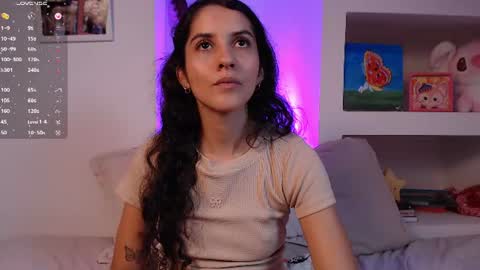 Snapshot of lailypink chatting on 06.11.26 samanta online show from 06.11.26