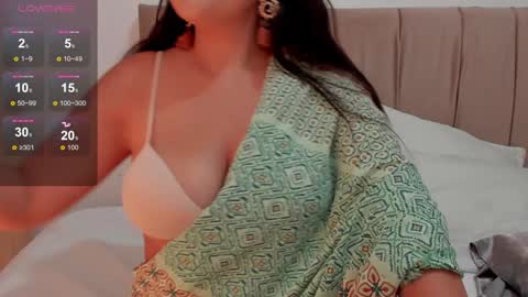 Snapshot of lakshimidas chatting on 12.24.24 lakshimidas online show from 12.24.24