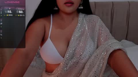 Snapshot of lakshimidas chatting on 12.28.24 lakshimidas online show from 12.28.24