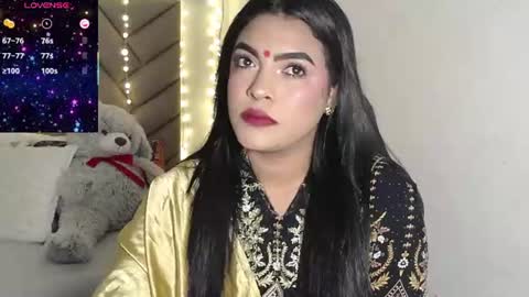 Laskhmirani online show from 07.17.26