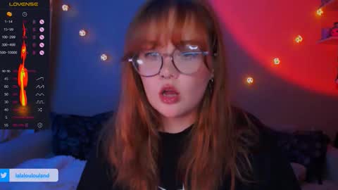Snapshot of lala_loulou chatting on 09.21.25 Nicky online show from 09.21.25
