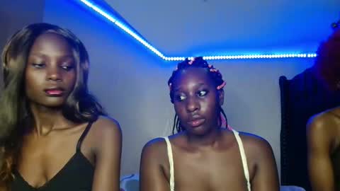 Lalisa online show from 04.15.26