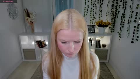 Laly online show from 03.16.26