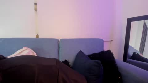    online show from 01.10.25