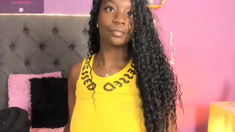 Snapshot of lana__beaux chatting on 02.17.26 online show from 02.17.26