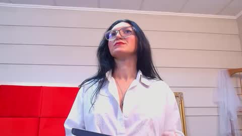 LanaBanner online show from 02.05.26