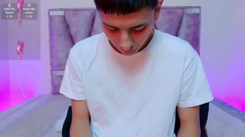 Snapshot of lana_bennett69 chatting on 09.25.25 Lana online show from 09.25.25