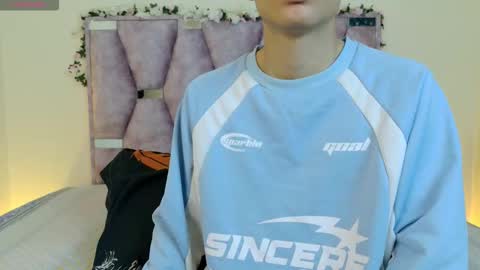 Snapshot of lana_bennett69 chatting on 10.28.25 Lana online show from 10.28.25