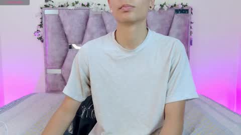 Snapshot of lana_bennett69 chatting on 11.01.25 Lana online show from 11.01.25