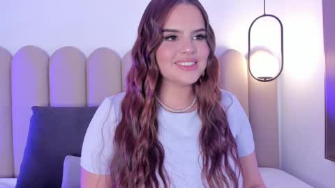 Lana online show from 09.26.25