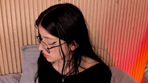 ... .          . ... online show from 12.19.25