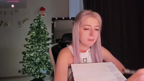 Lana online show from 12.02.24