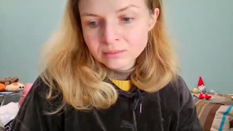 Snapshot of lanaangeldream chatting on 02.11.26 Lana online show from 02.11.26