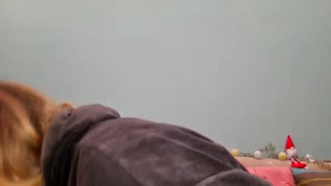 Snapshot of lanaangeldream chatting on 02.16.26 Lana online show from 02.16.26