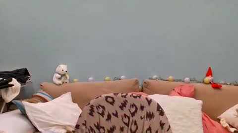 Snapshot of lanaangeldream chatting on 02.16.26 Lana online show from 02.16.26