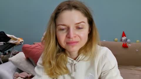 Snapshot of lanaangeldream chatting on 03.08.26 Lana online show from 03.08.26