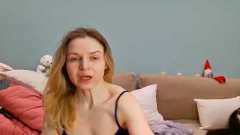 Snapshot of lanaangeldream chatting on 03.14.26 Lana online show from 03.14.26