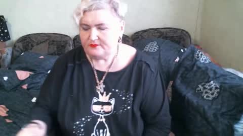 Snapshot of lanacat555 chatting on 10.25.25 lanacat555 online show from 10.25.25