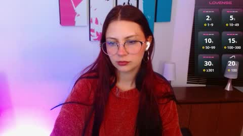 Snapshot of lanagarcia5 chatting on 09.10.25 Alana Garcia online show from 09.10.25