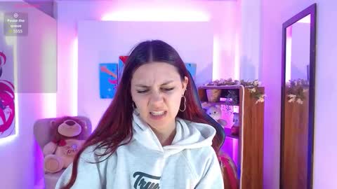 Alana Garcia  online show from 01.05.26