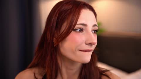 Lauretta online show from 01.24.25