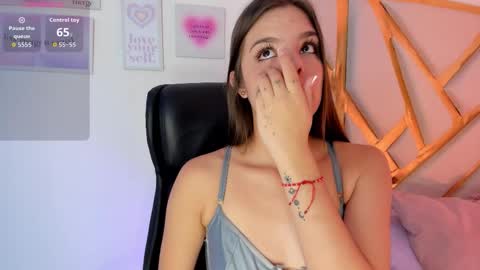 LanaJones online show from 11.26.25