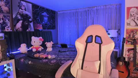 L A N A  online show from 01.07.25