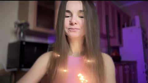 Lana online show from 12.12.24