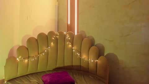 lana online show from 11.04.25