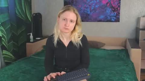 LanaviSmith online show from 02.18.26