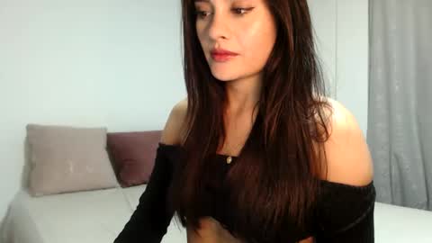 lanawinters1 online show from 03.10.26