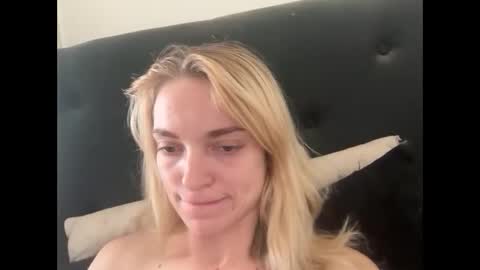 Snapshot of lanaxsharapova chatting on 02.26.26 lanaxsharapova online show from 02.26.26