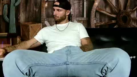 Snapshot of lancehardwood222 chatting on 06.15.26 LANCE online show from 06.15.26