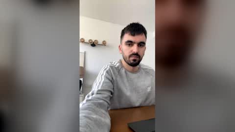 lander920612 online show from 02.18.26