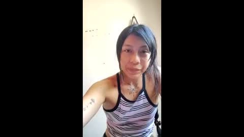 Snapshot of lanmy_007 chatting on 10.28.25 Lili online show from 10.28.25