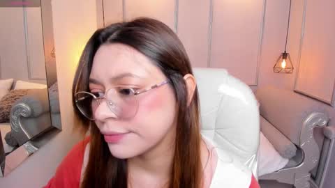 Lanna online show from 10.02.25