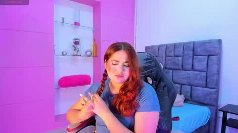 Snapshot of lanna1_ chatting on 09.10.25 lanna1_ online show from 09.10.25