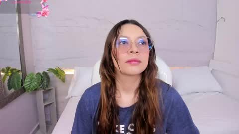 Lanna online show from 04.17.26