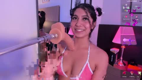 Lanna 4 online show from 04.17.26